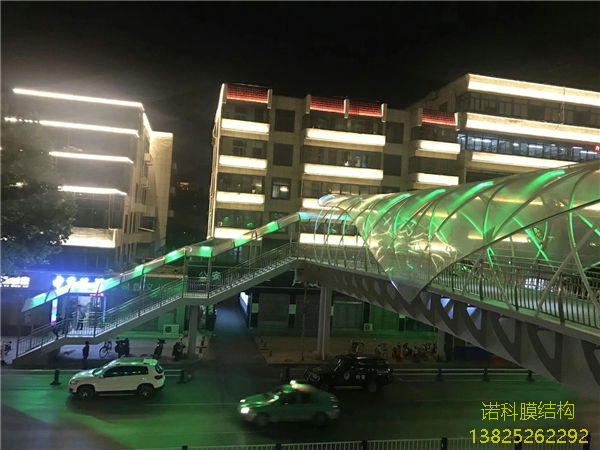 氣肋式充氣膜簡(jiǎn)介